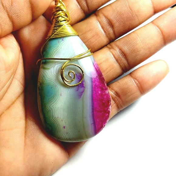 Necklace - agate wrapped in brass - Picture 3 of 6